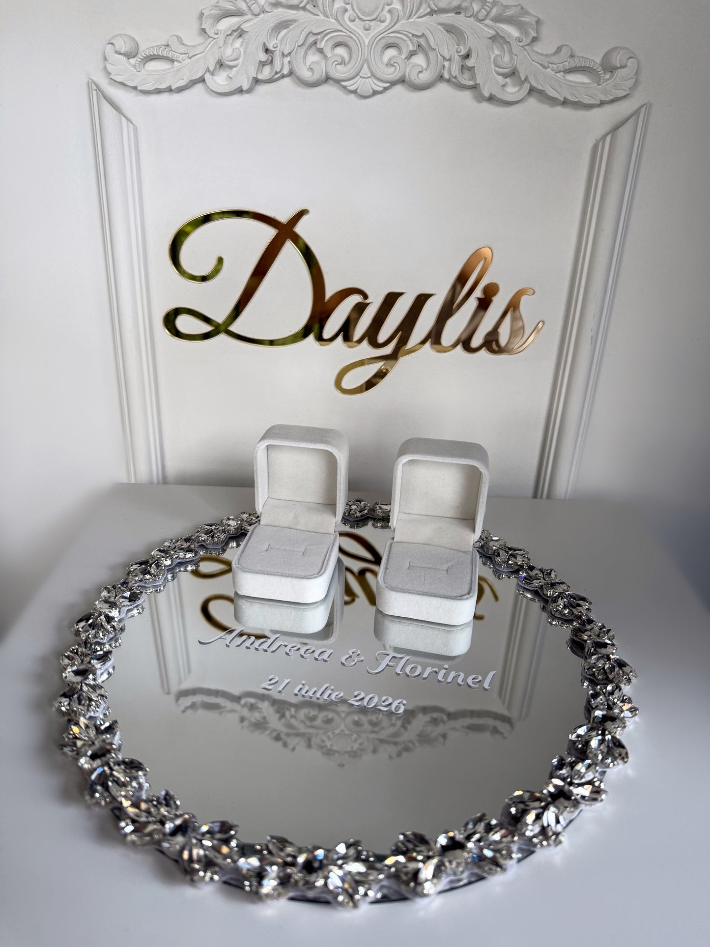 Suport personalizat tip oglinda pentru verighete - Daylis