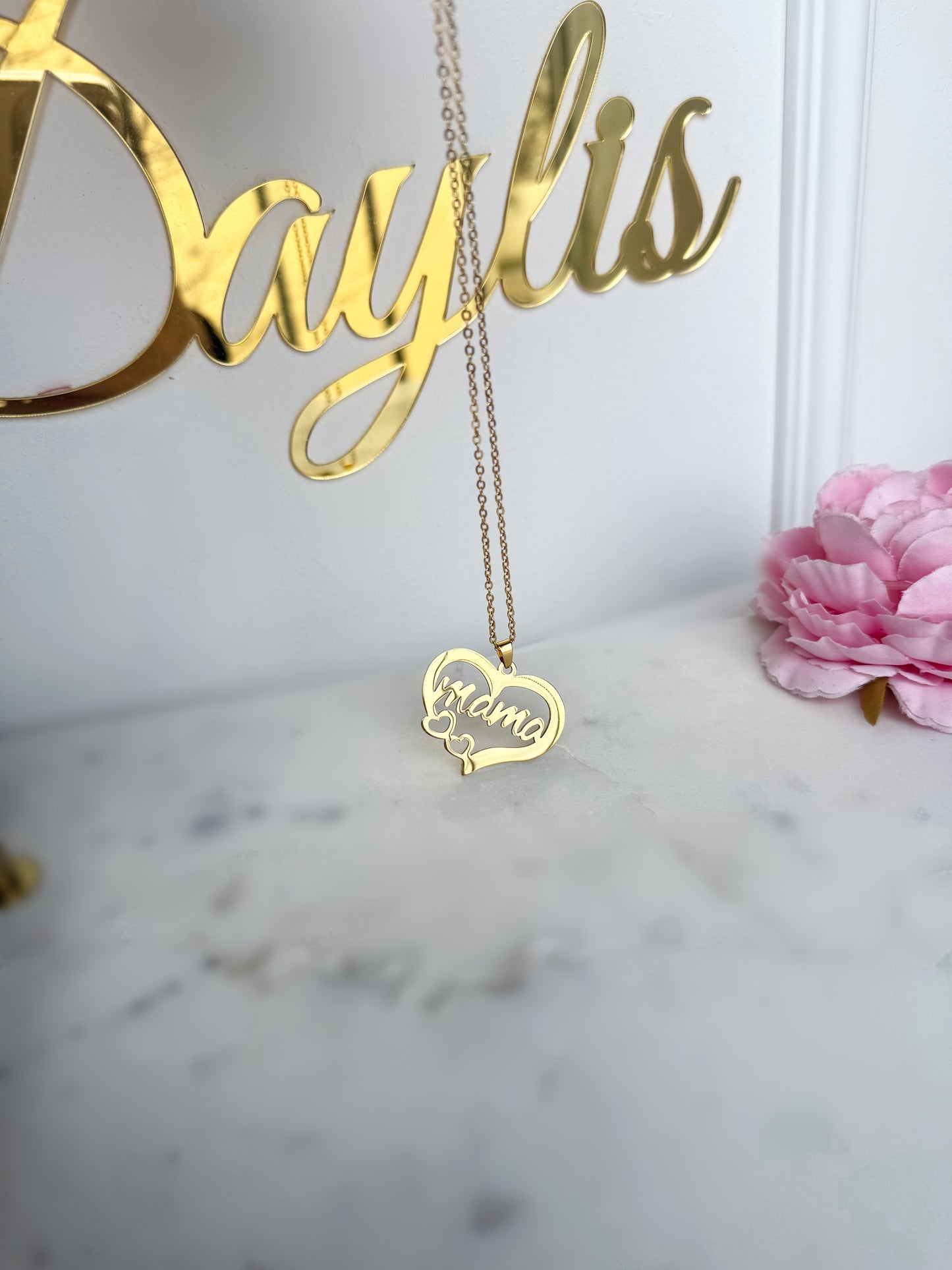 Lantisor « Mama » cu inimioară - Daylis