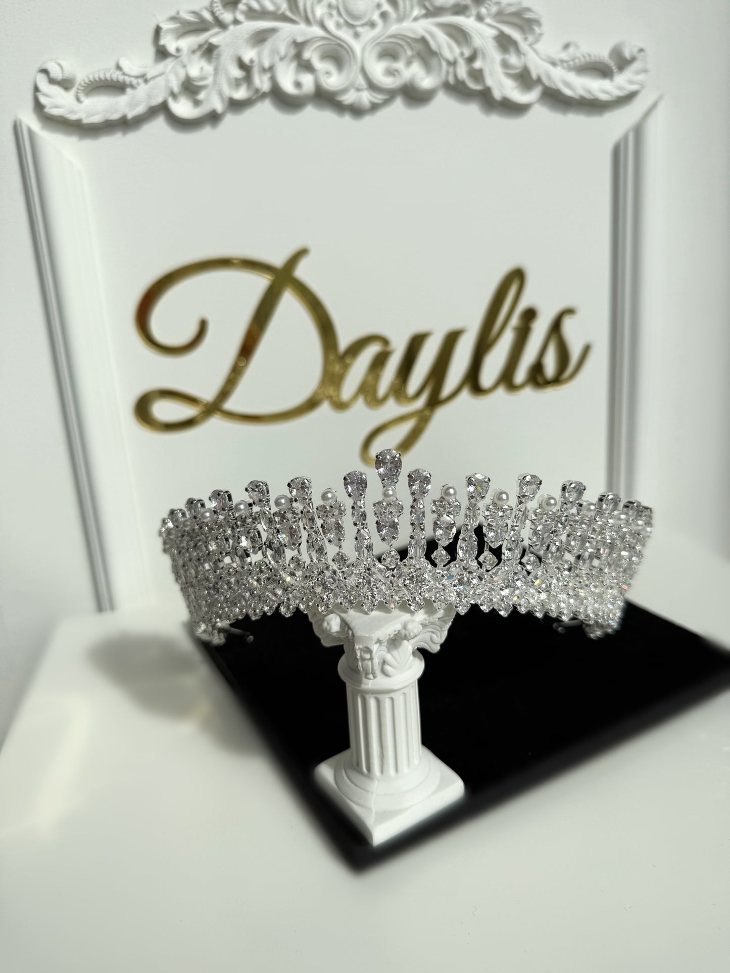 Coronița Regal Daylis
