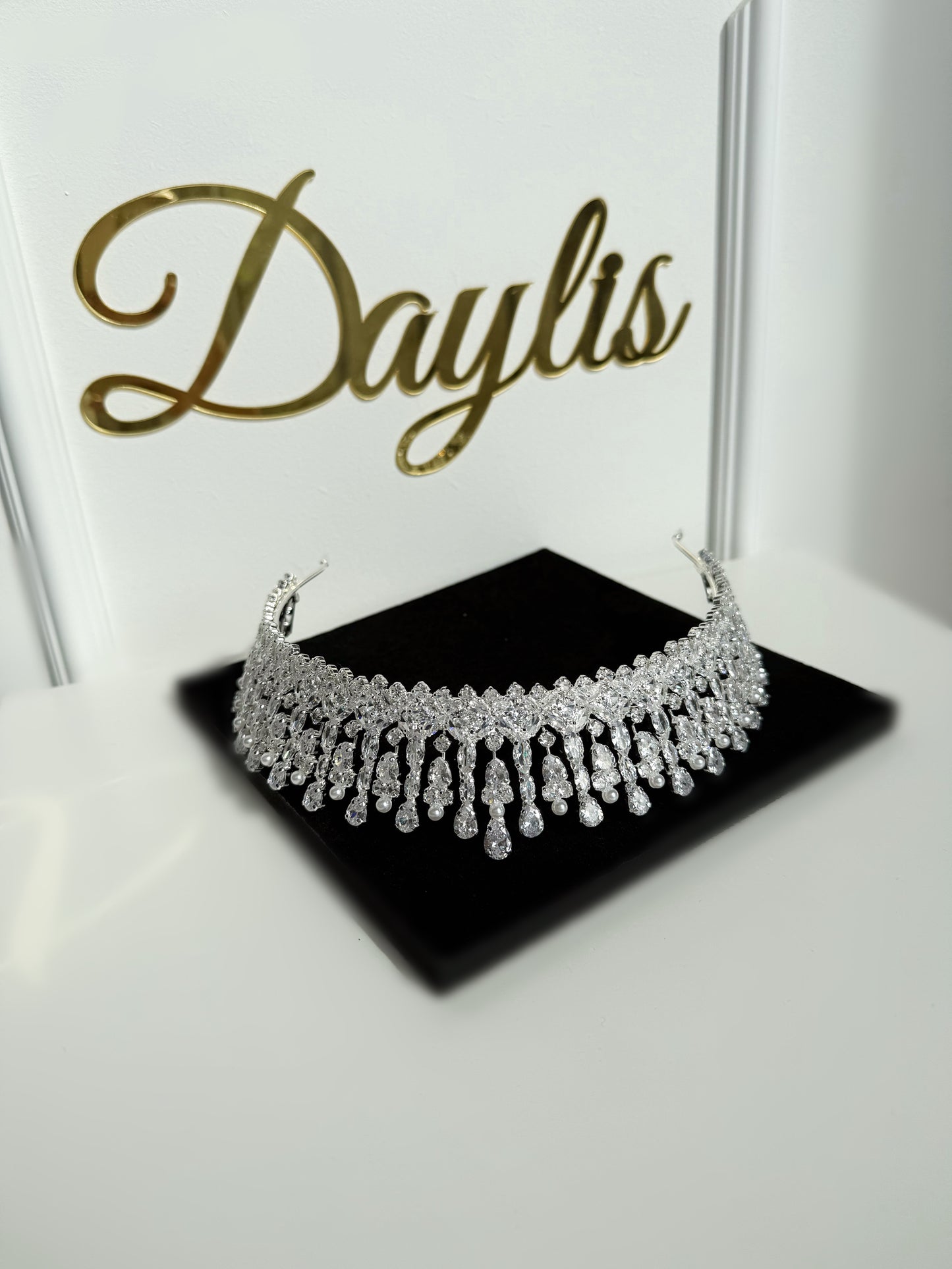 Coronița Regal Daylis