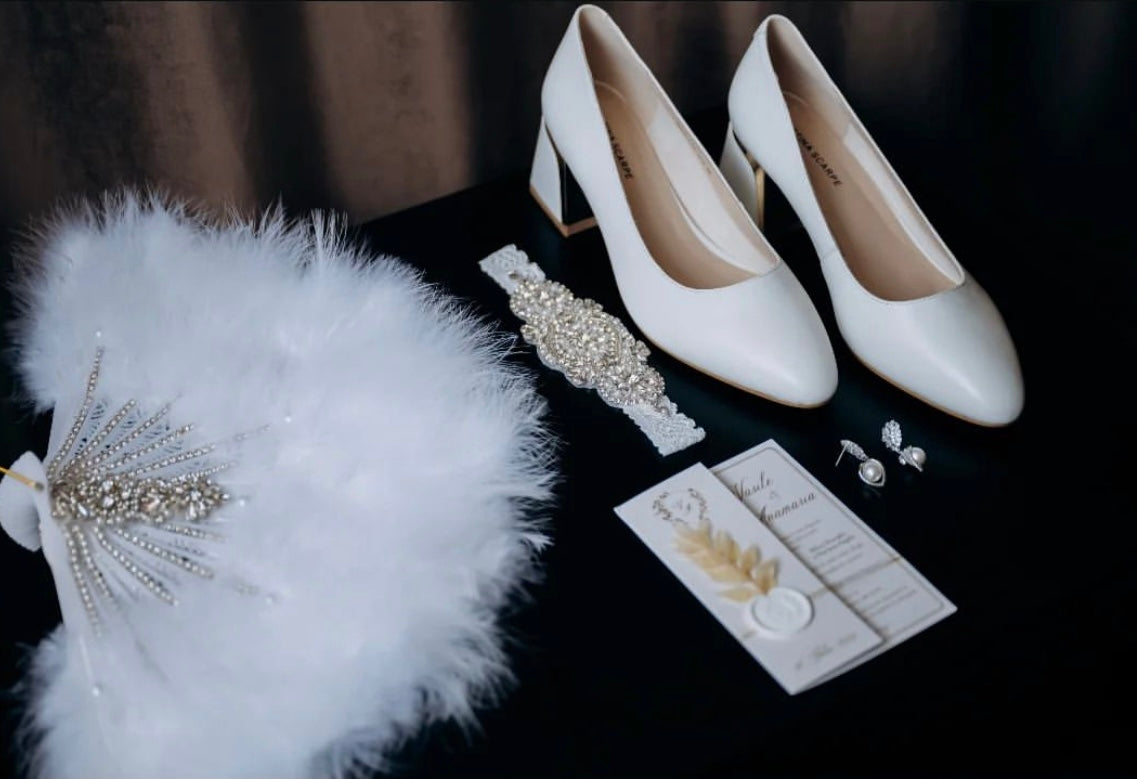 Evantai mireasa cu pene Crystal Daylis