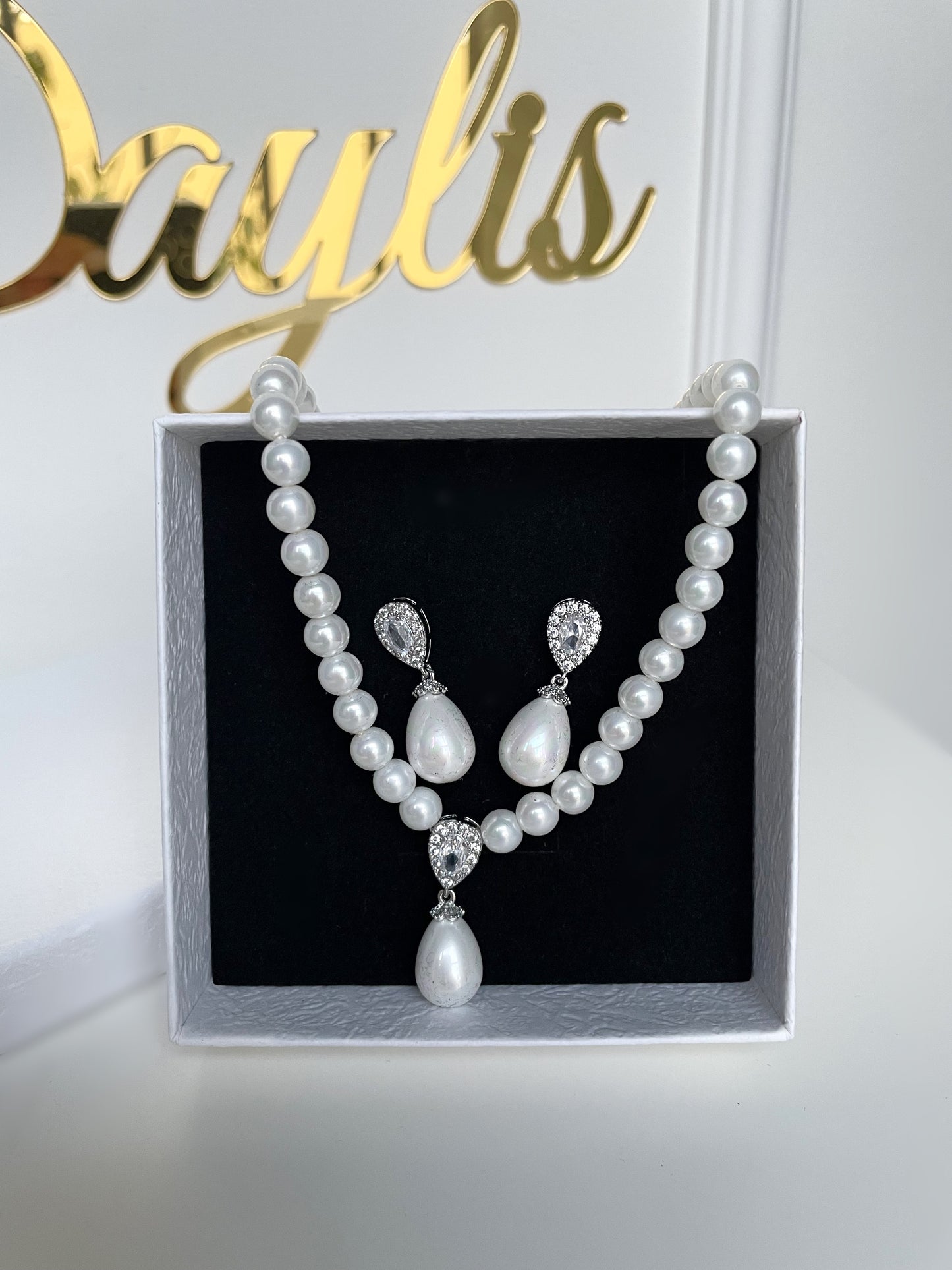 Set bijuterii colier si cercei Lazia Pearl