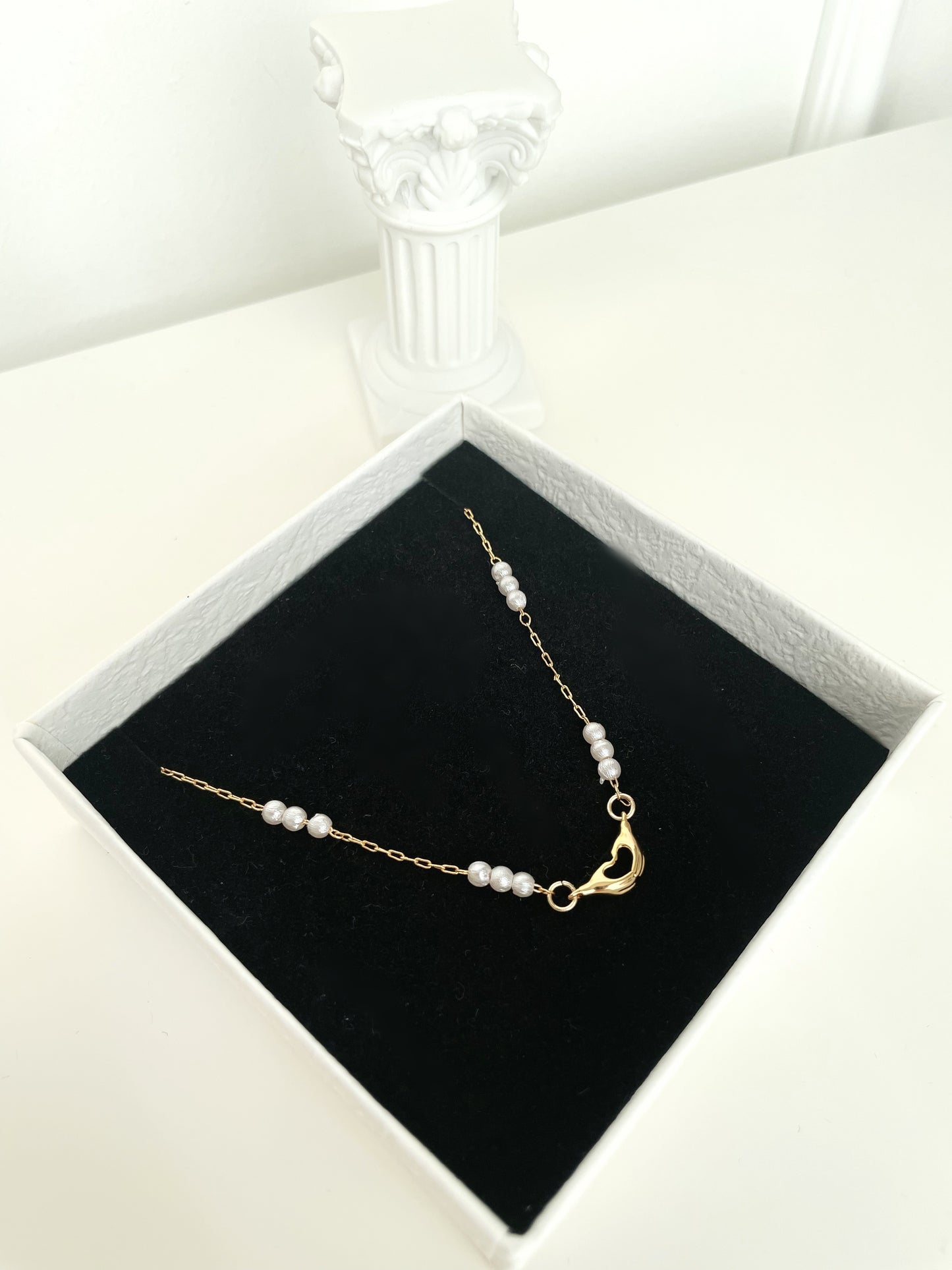 Lantisor Gold & Pearl Heart