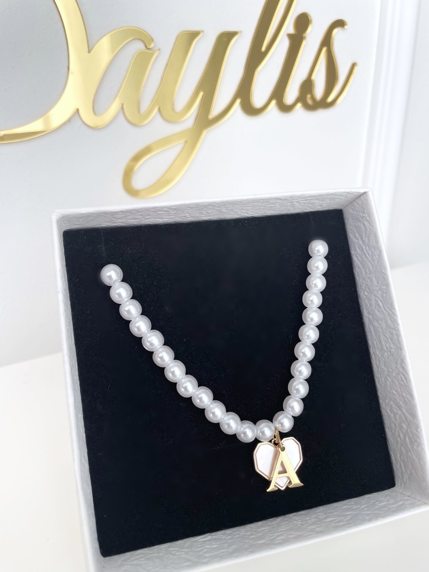 Lantisor Pearl Heart Letter