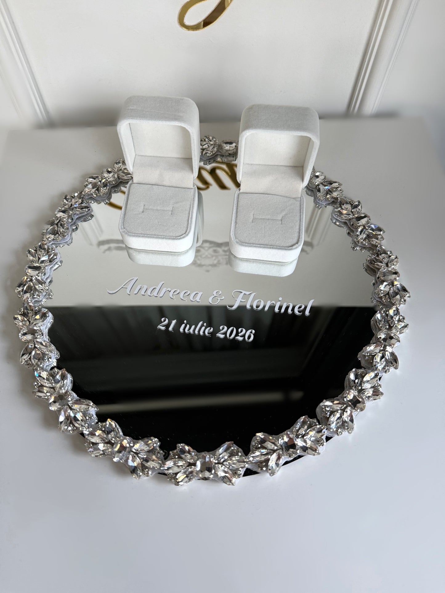 Suport personalizat tip oglinda pentru verighete - Daylis