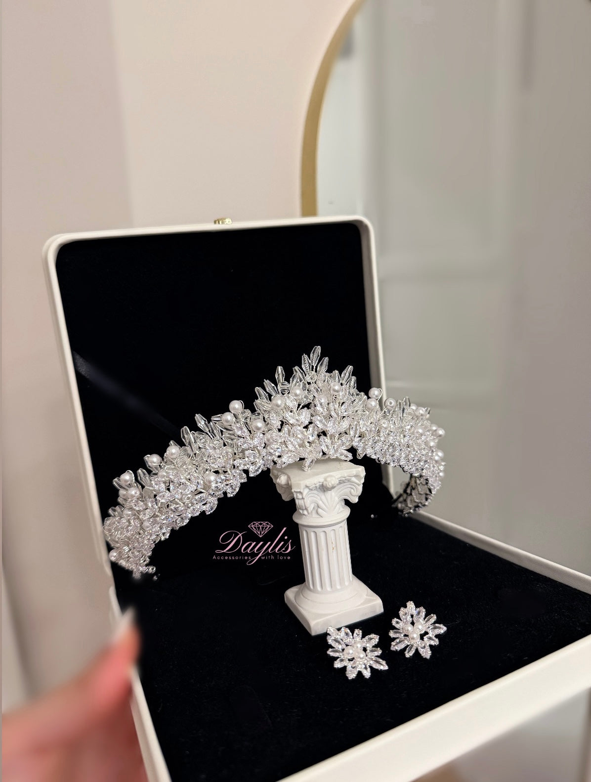 Set Bridal Éclat – Coronita si cercei cu cristale zirconiu si perle