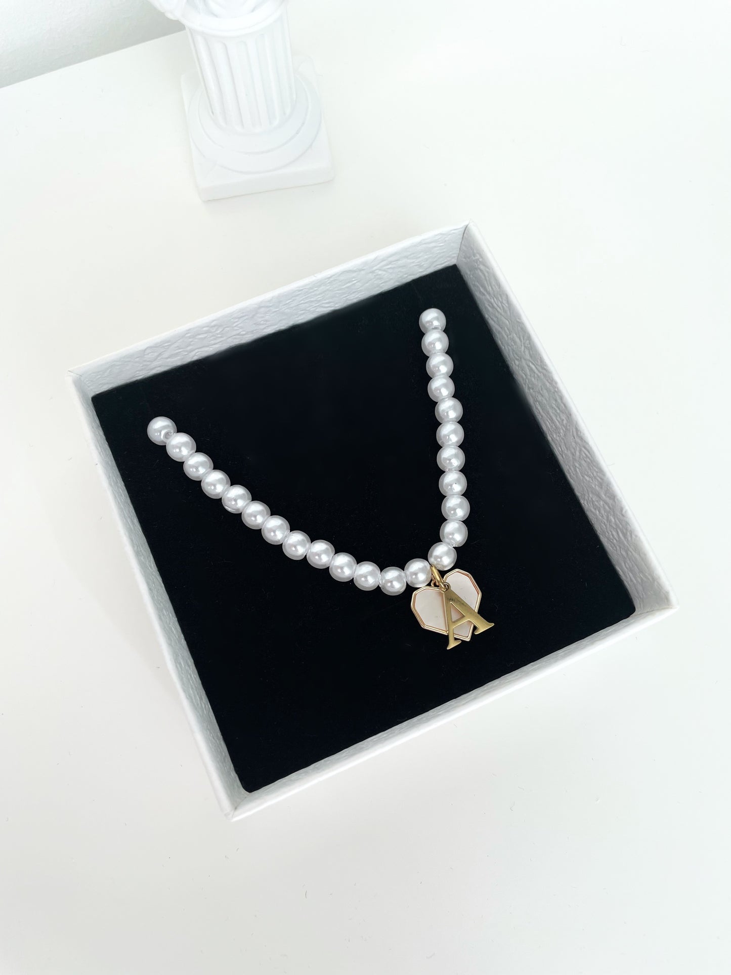 Lantisor Pearl Heart Letter