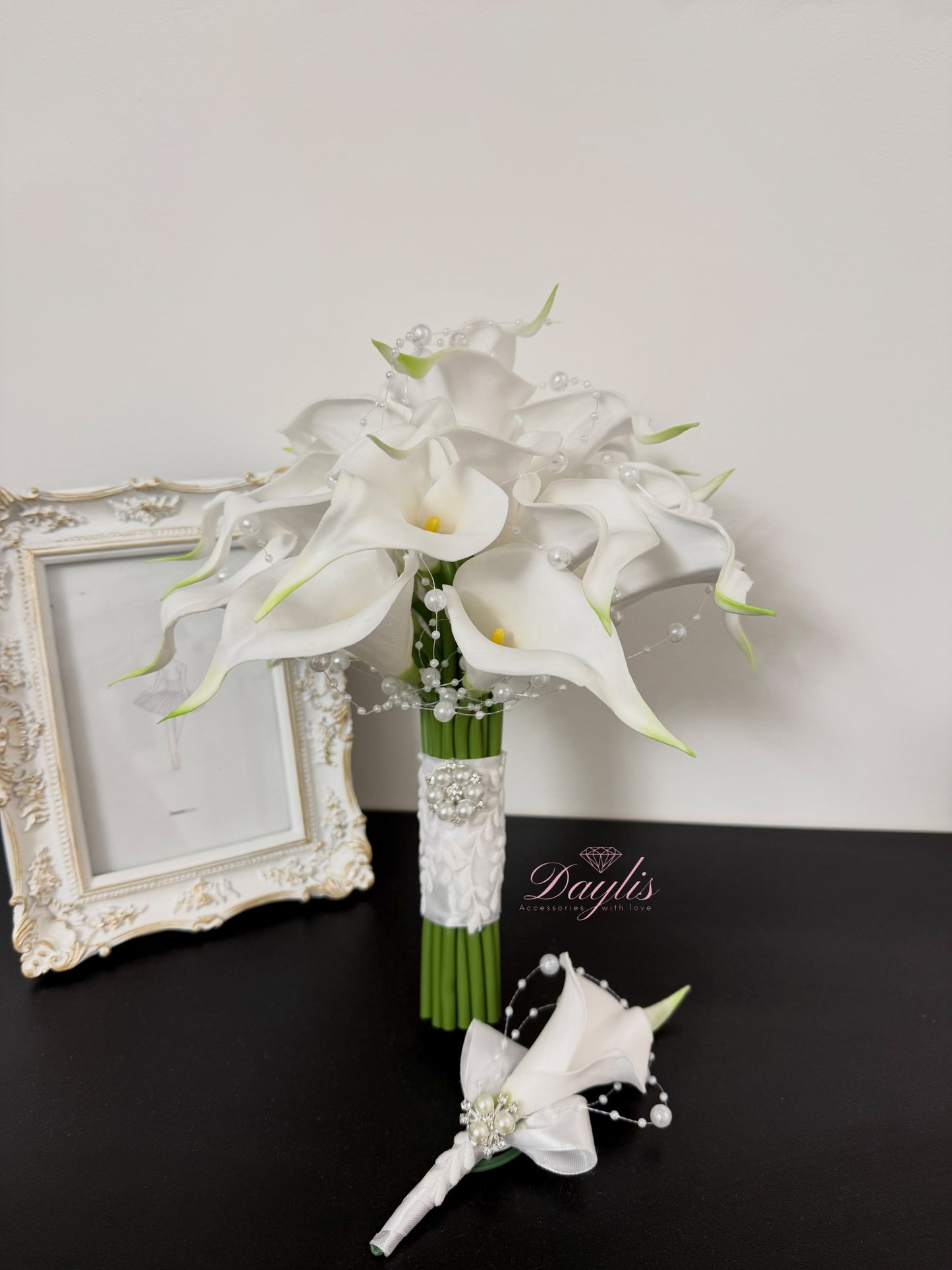 Set buchet mireasa și floare mire Cale - Daylis